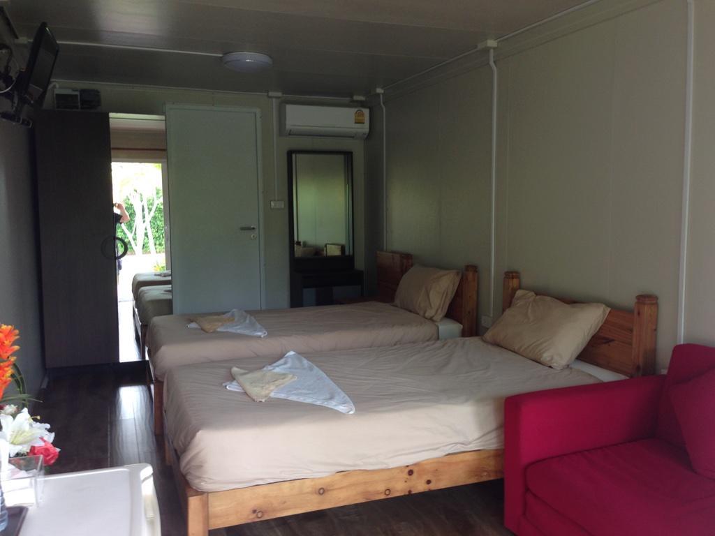 Check In And Chill Out Hotel Ban Laem Sok Exterior photo